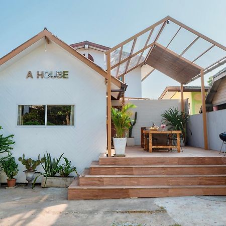 A House Ko Lan Exterior foto